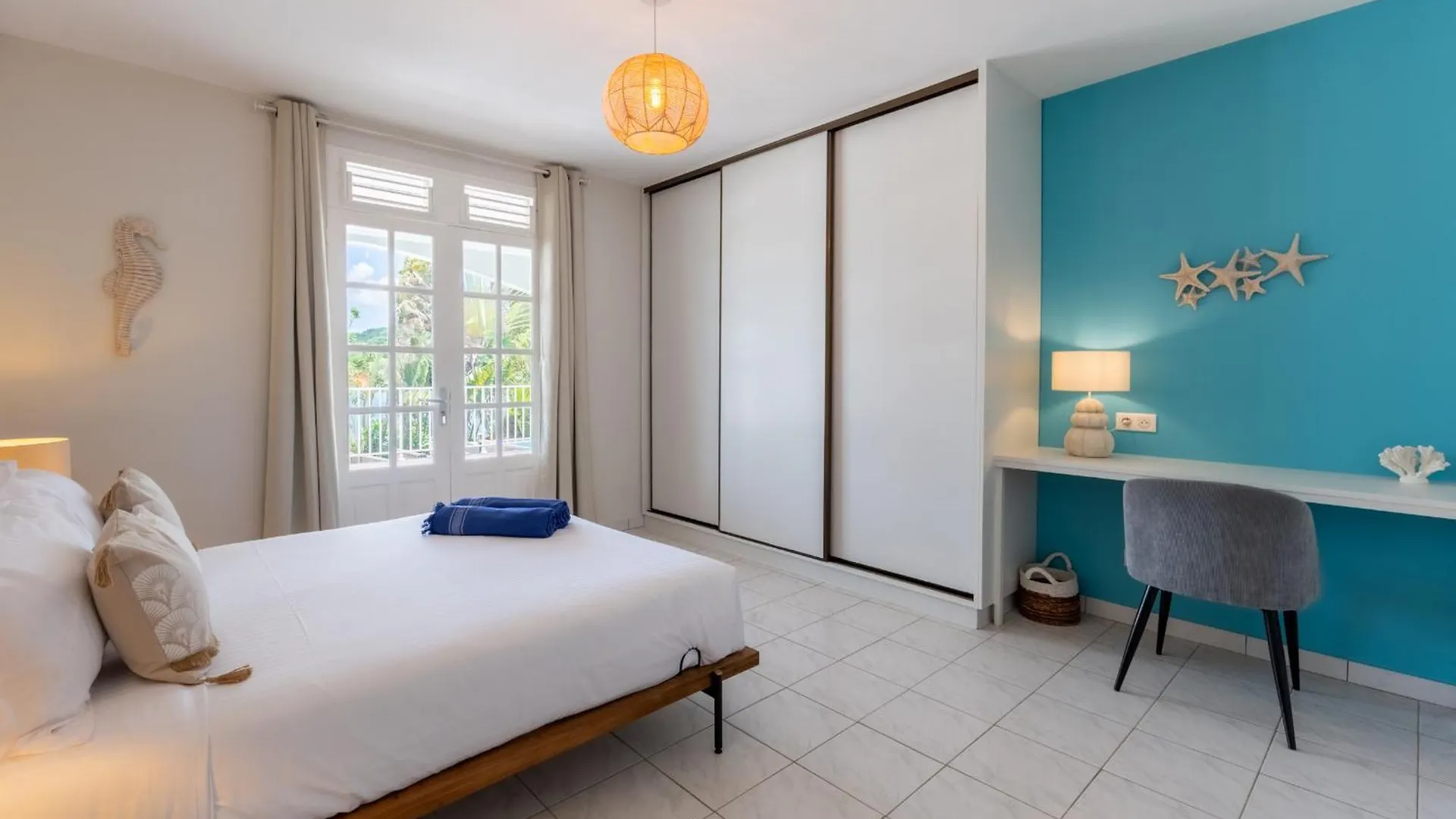 Bel Embrun - Villa Ileenne Ле-Труаз-Иле